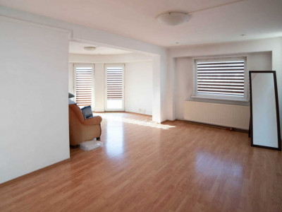 Apartament 4 camere Zona GARII