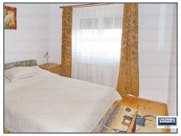 IMOBIL 4  CAMERE ZONA CENTRU 