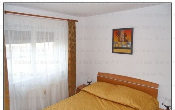 VILA 5 CAMERE  CENTRUL 