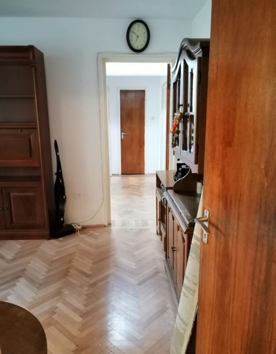 Apartament 3 camere, B-dul Victoriei, Centrul Civic Brașov