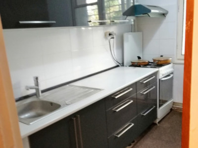 Apartament 3 camere, B-dul Victoriei, Centrul Civic Brașov