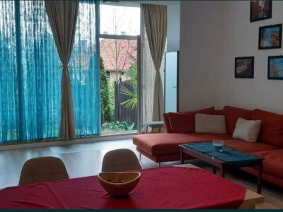 Apartament 3 camere  Centru Istoric  Brasov