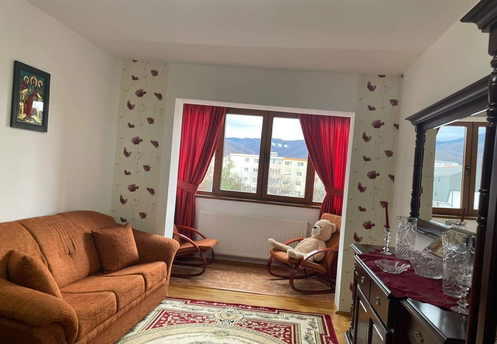 Apartament 3 camere Astra 