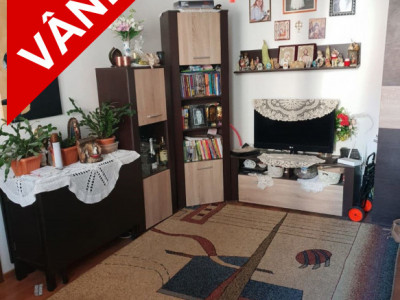  Apartament 3 camere Zona  Vlahuta 