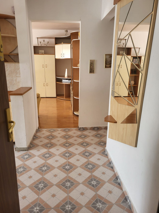 Apartament 3 camere, Zona Județean, Brașov