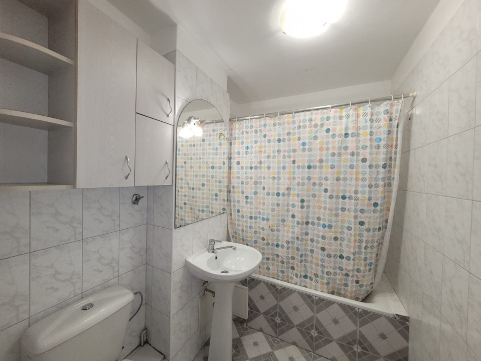 Apartament 3 camere, Zona Județean, Brașov