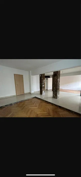 Apartament 3 camere Zona Grivitei 