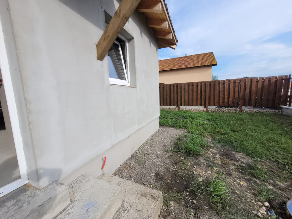 Casa de vanzare, 4 camere, localitatea Hărman