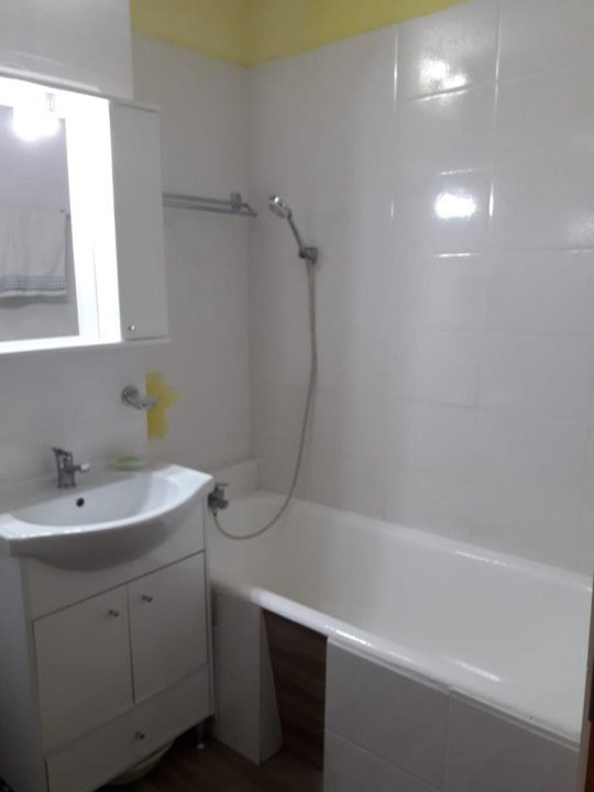 Apartament 2 camere zona  Grivitei