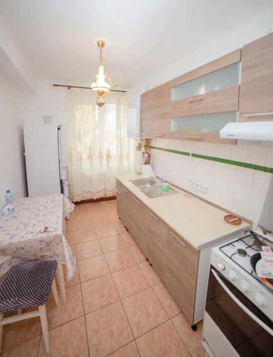 Apartament doua camere Centru  Civic .