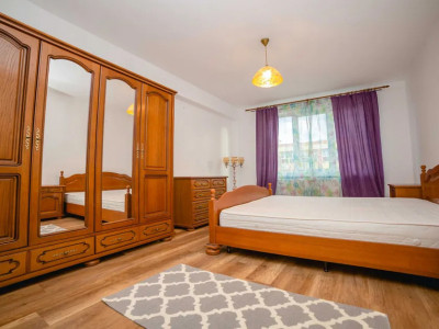 Apartament doua camere Centru  Civic .