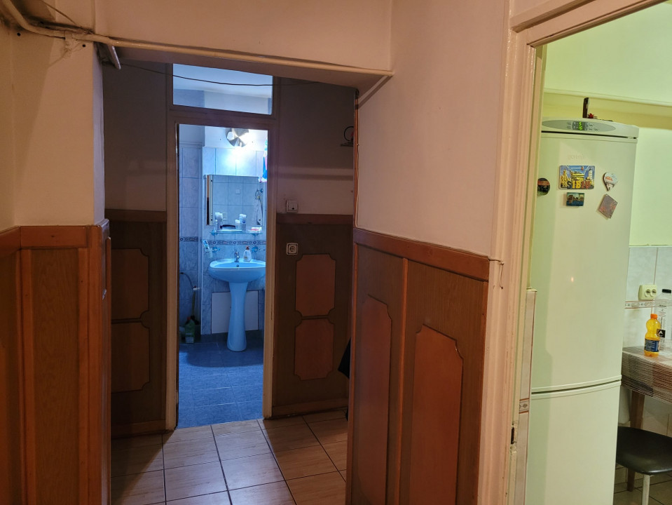 Apartament decomandat situat în Cartierul  Craiter