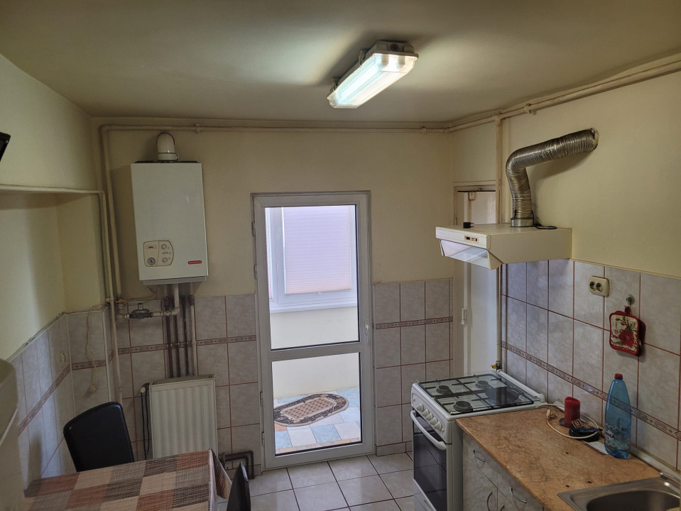 Apartament decomandat situat în Cartierul  Craiter