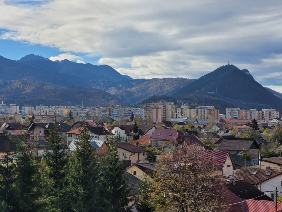 Apartament decomandat situat în Cartierul  Craiter