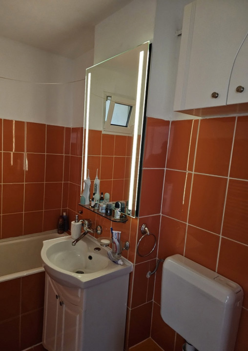 Apartament 2 camere (mobilat-utilat ), situat în zona Astra