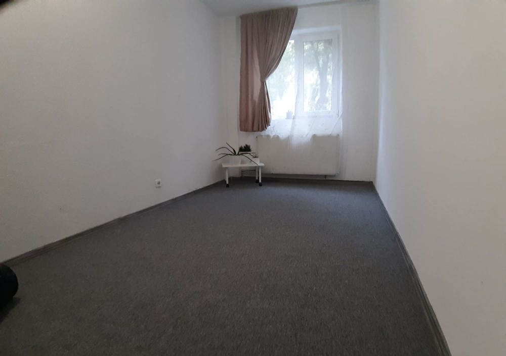 Apartament 2 camere, zona Florilor.