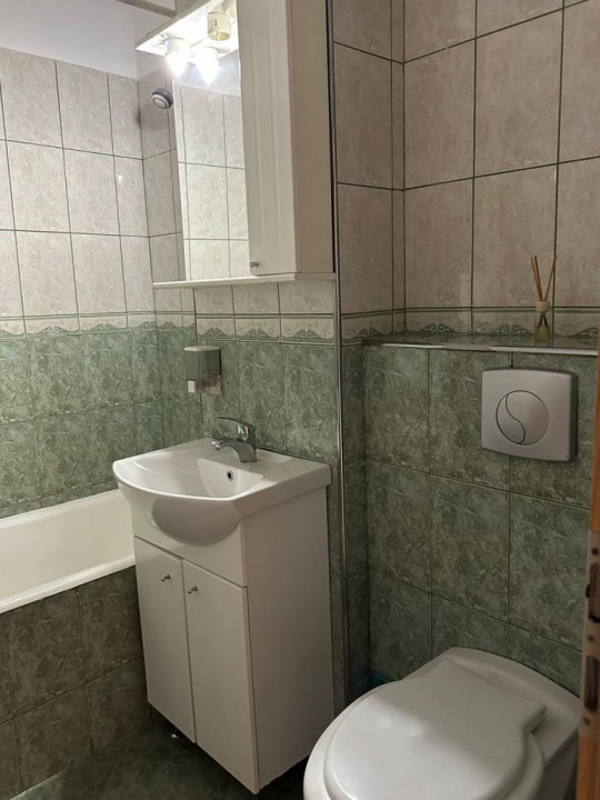 Apartament 4 camere, zona Centru Civic