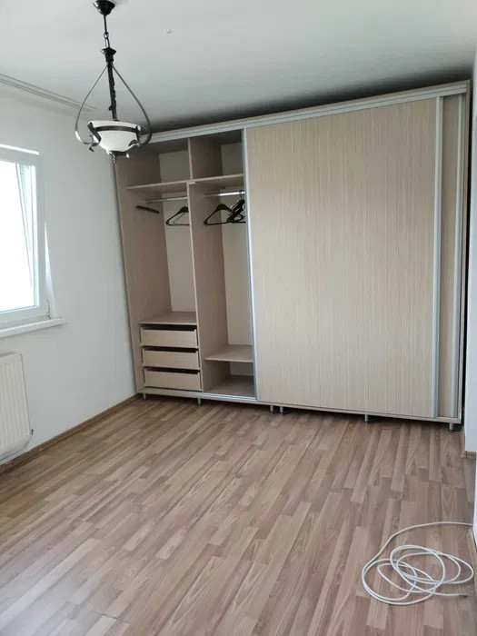 Apartament 2 camere, zona Florilor.