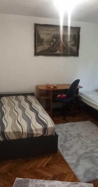 Apartament 2 camere (mobilat-utilat ), situat în zona Gemenii.