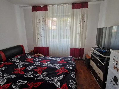 Apartament 3 camere(utilat-mobilat), situat in zona Astra.