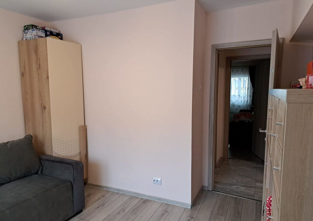 Apartament 2 camere, situat în zona Grivitei.