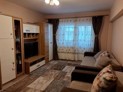 Apartament 2 camere, situat în zona Grivitei.