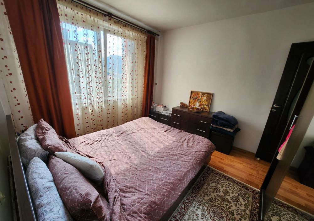 Apartament 3 camere (utilat-mobilat) zona Astra