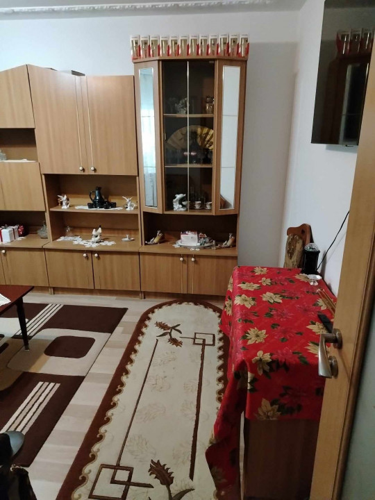 Apartament 2 camere (utilat-mobilat) zona Astra