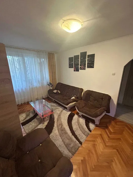 Apartament 2 camere, zona Florilor.