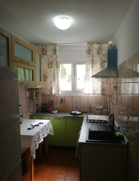 Apartament 2 camere (mobilat-utilat ), situat în zona Astra