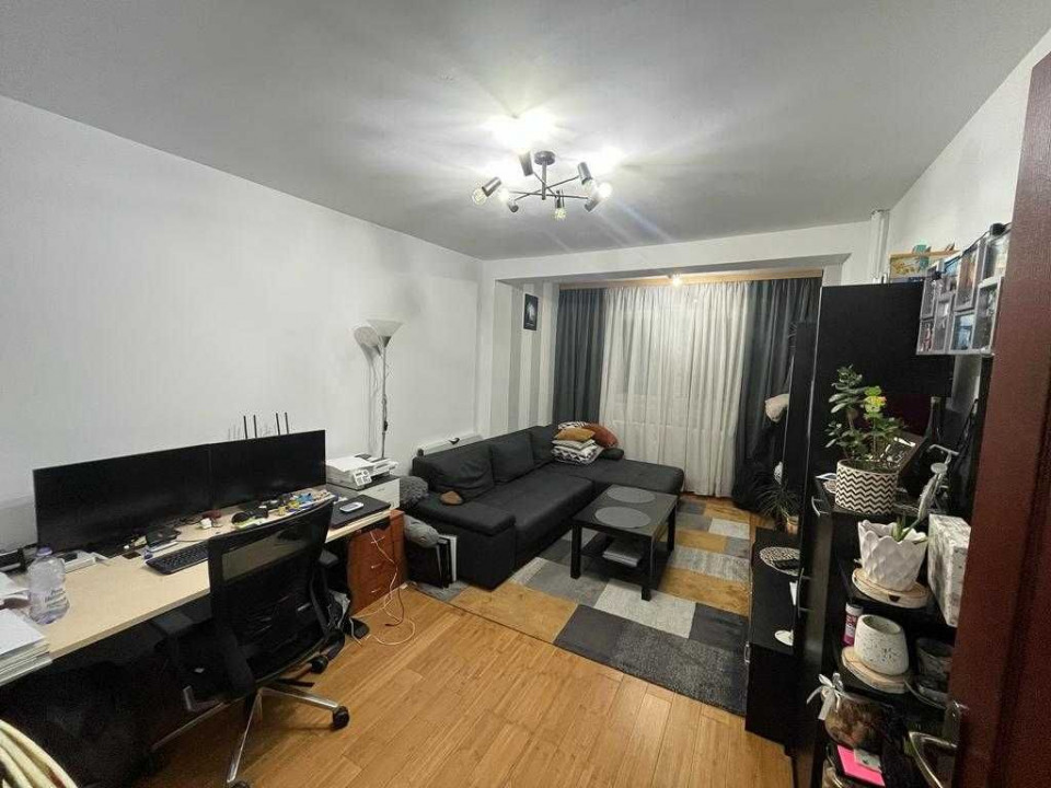 Apartament 3 camere (mobilat-utilat ), situat în zona Grivitei