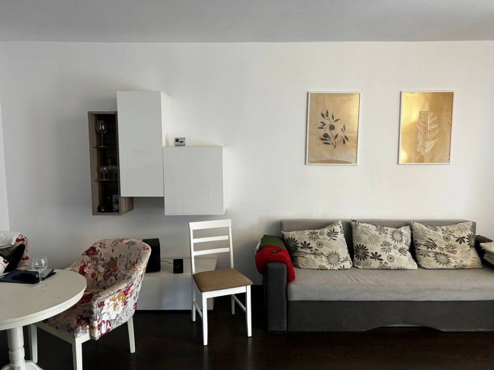 Apartament 2 camere Zona Centrul Civic 