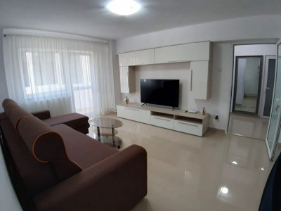 Apartament 2 camere(utilat-mobilat), situat în zona Racadau(B-dul Valea Cetatii)