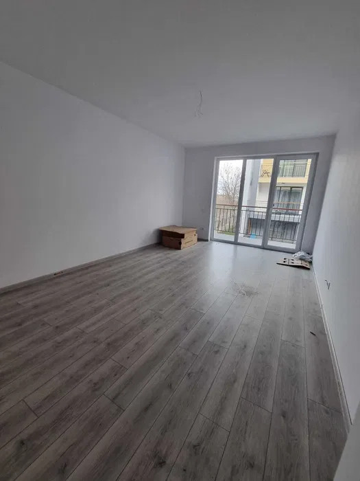 Apartament 2 camere, situat în zona Grivitei