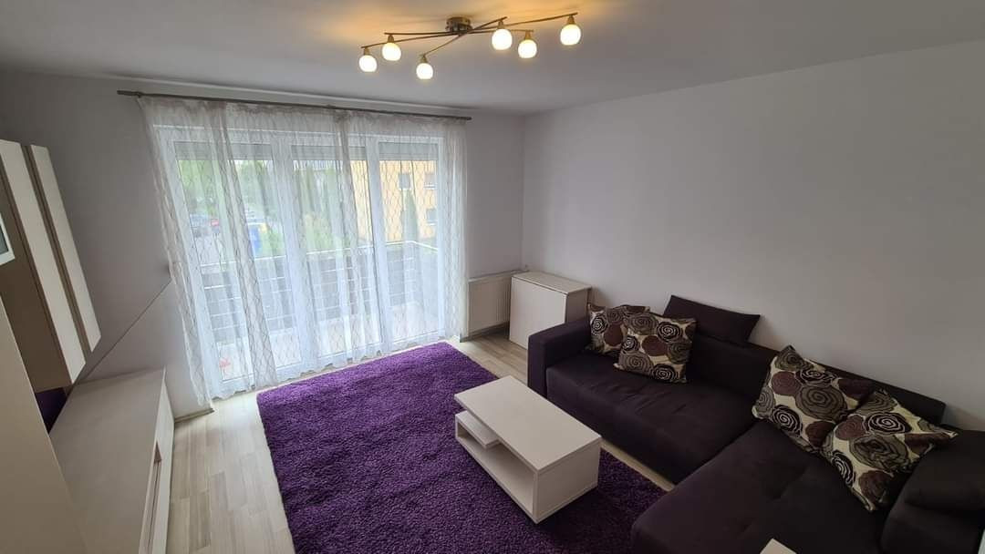 Apartament 2 camere(utilat-mobilat), situat în zona Avantgarden