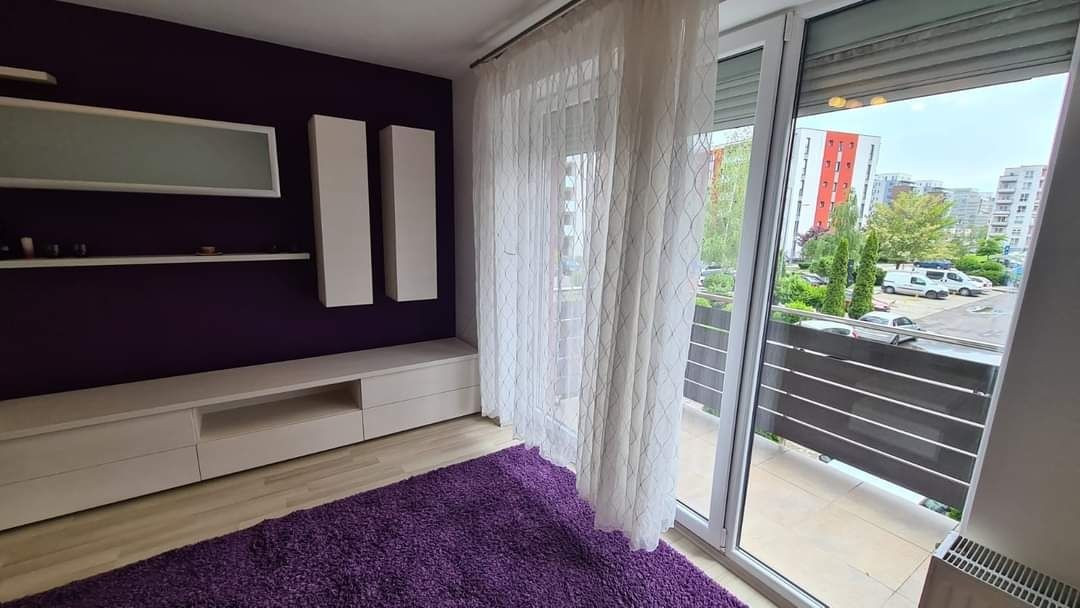 Apartament 2 camere(utilat-mobilat), situat în zona Avantgarden