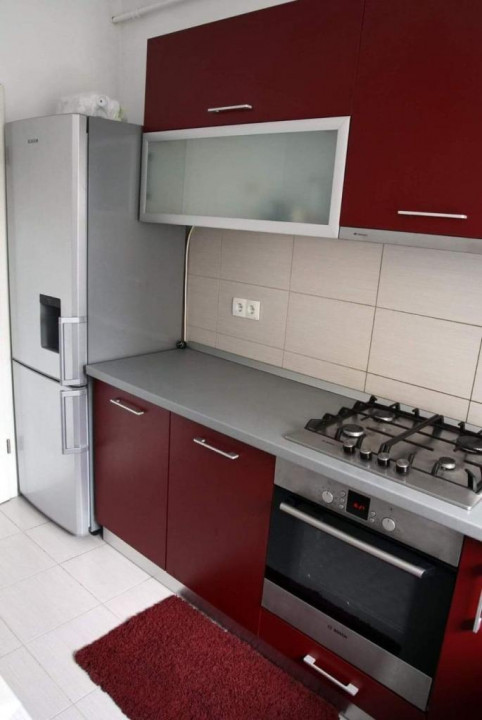 Apartament 2 camere(utilat-mobilat), situat în zona Avantgarden