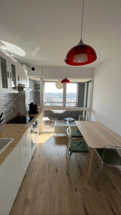 Apartament 2 camere(utilat-mobilat), situat în zona Racadau