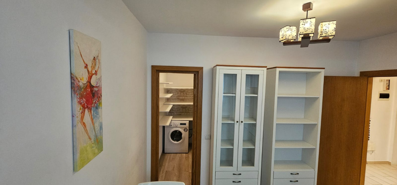 Apartament 2 camere (utilat-mobilat), situat în zona Coresi