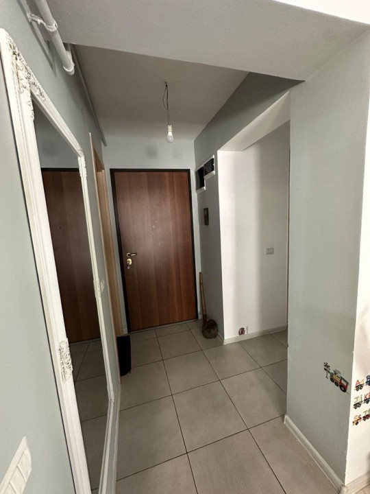 Apartament 2 camere (mobilat-utilat ), situat în zona Coresi