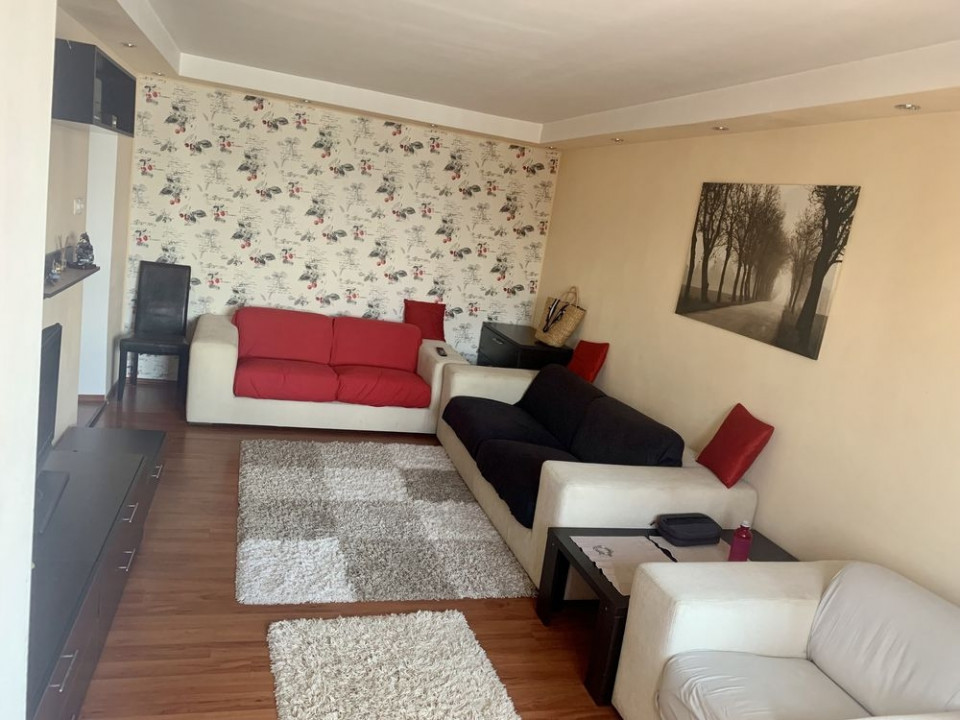 Apartament 3 camere  decomandat  mobilat si utilat