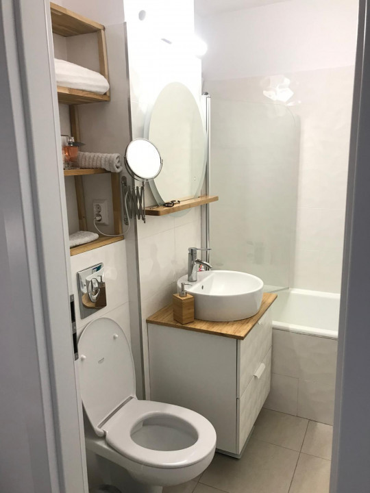 Apartament 3 camere(mobilat-utilat), situat în zona Astra