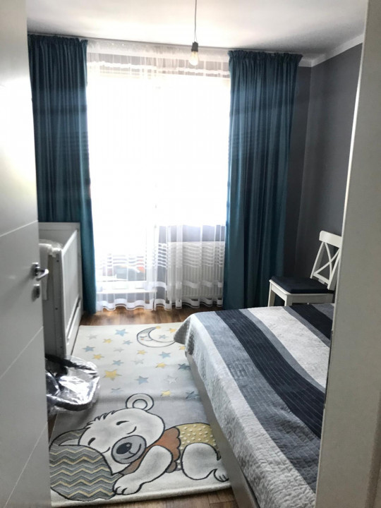 Apartament 3 camere(mobilat-utilat), situat în zona Astra