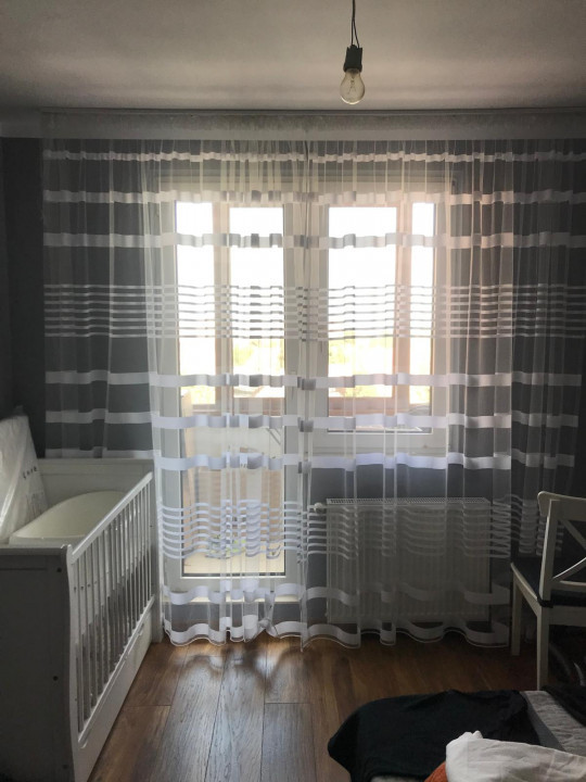 Apartament 3 camere(mobilat-utilat), situat în zona Astra