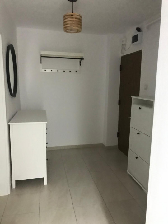 Apartament 3 camere(mobilat-utilat), situat în zona Astra