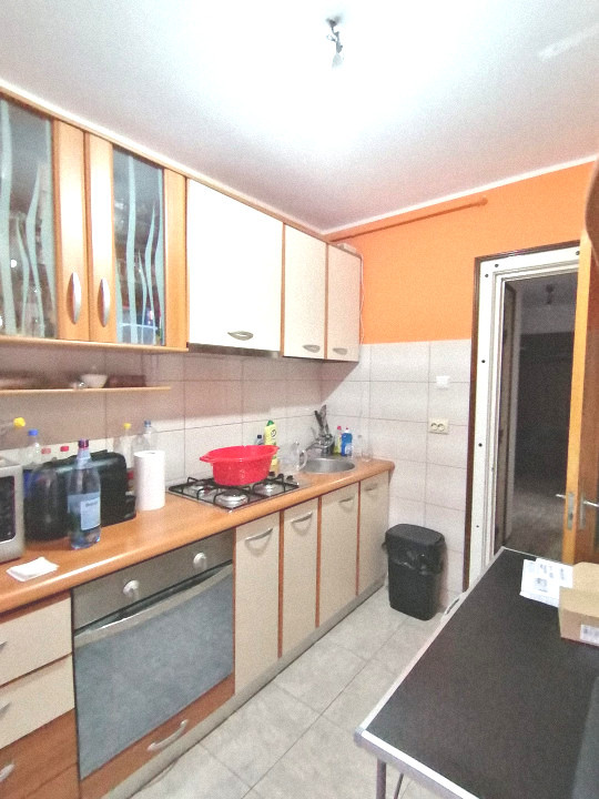 Apartament 3 camere, confort 1