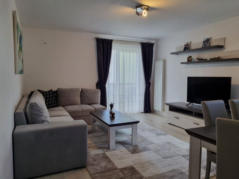 Apartament 2 camere (utilat-mobilat), situat în zona Coresi(Stefan Baciu)