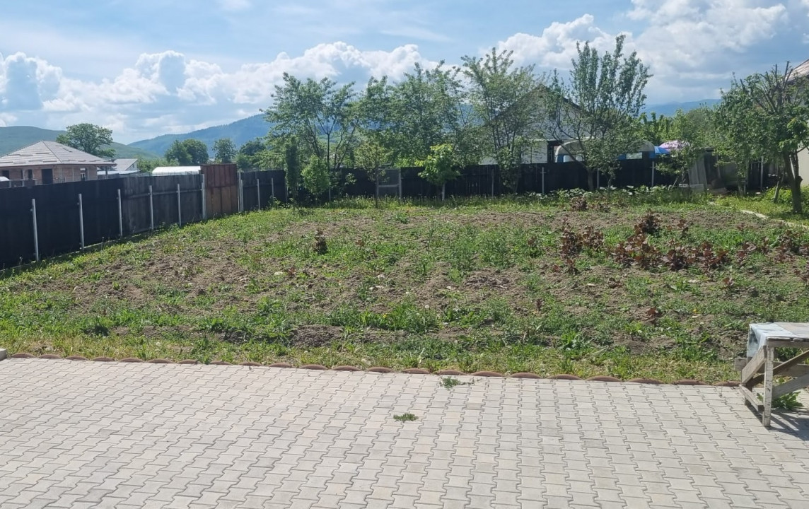 Casă de vânzare în Cărpiniș, jud. Brașov – Proprietate modernă, gata de locuit