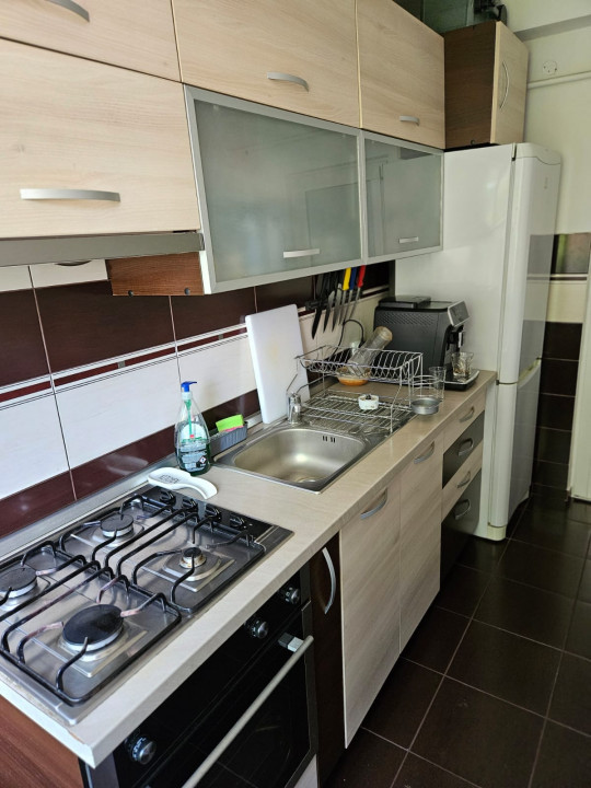 Apartament 2 camere (mobilat-utilat) zona Centru(Sanitas)