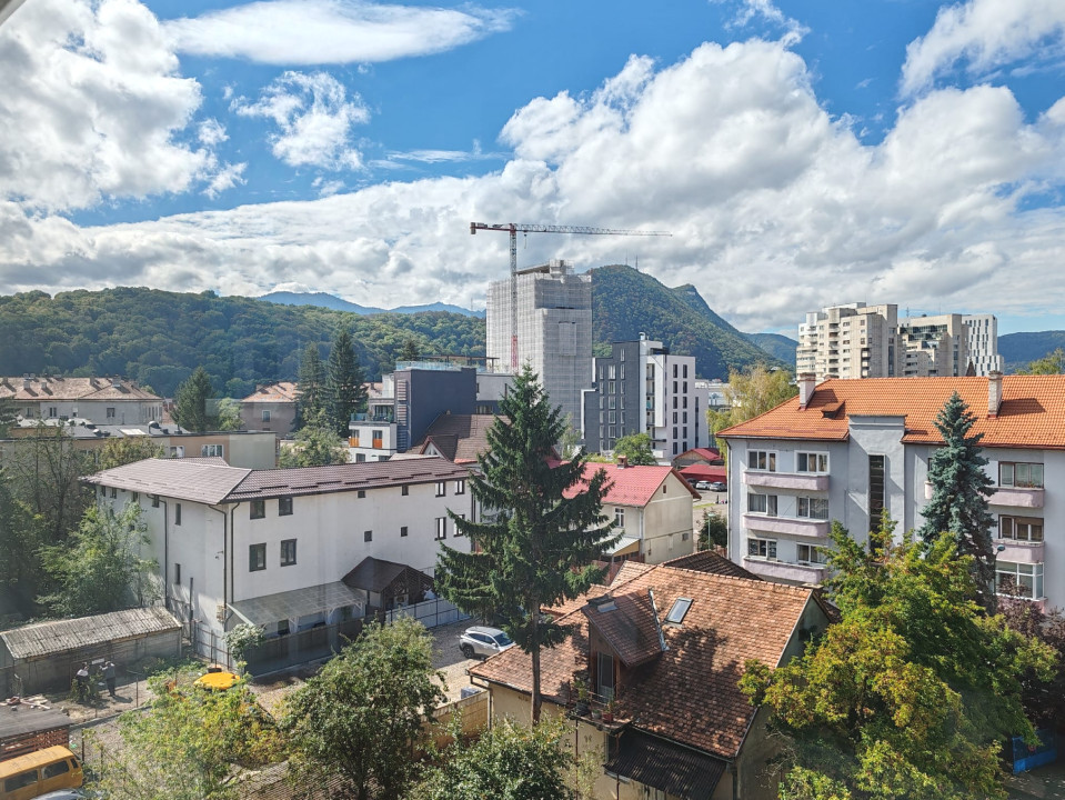 Apartament 2 camere mobilat și utilat complet, în Centrul Civic Brașov